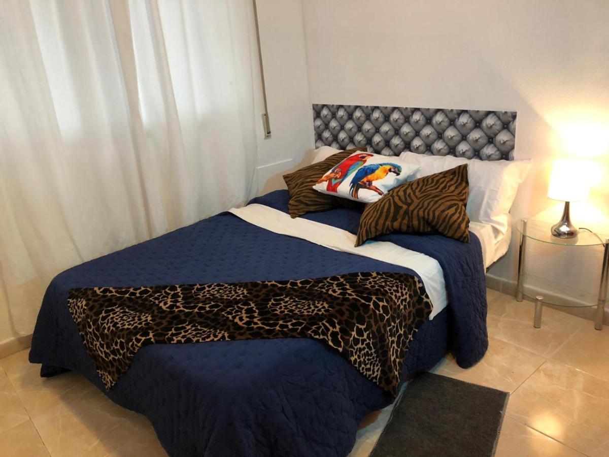 마드리드 La Reina De Gran Via - Parking Tph B&B 외부 사진