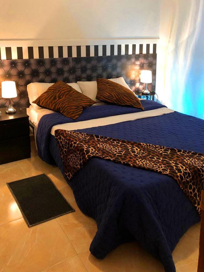 마드리드 La Reina De Gran Via - Parking Tph B&B 외부 사진